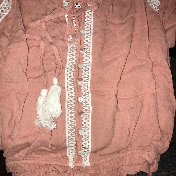 Lulu’s Blush pink crop top - Picture 5 of 7